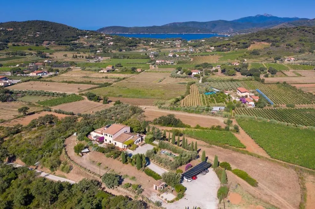 Casale Le Pitte Villa Porto Azzurro 0*,  Italia