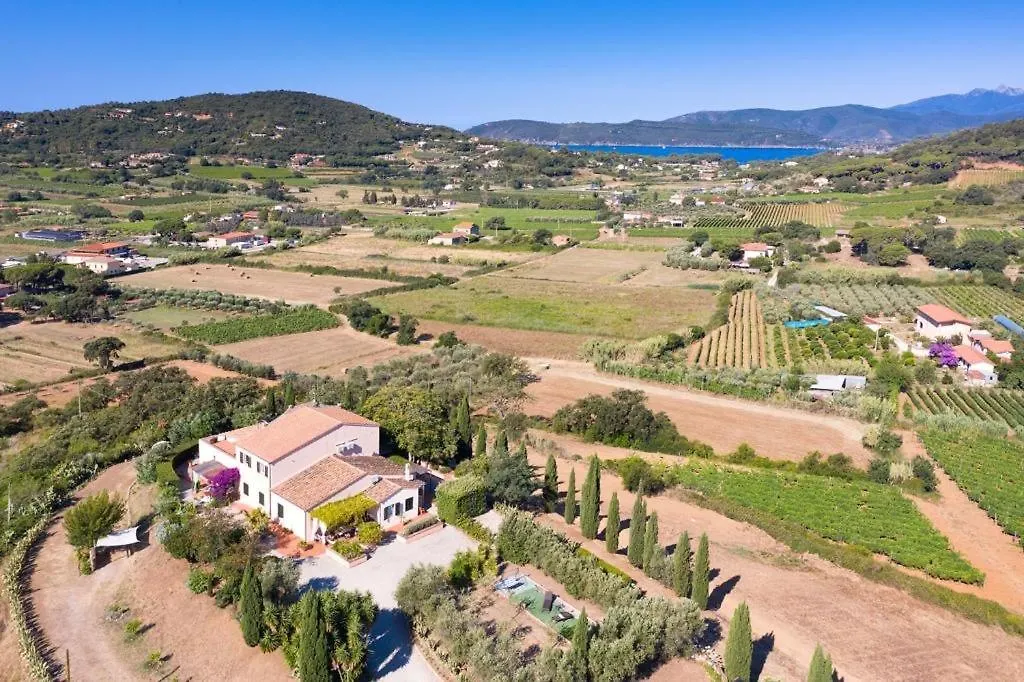 Casa vacanze Casale Le Pitte Villa Porto Azzurro Italia