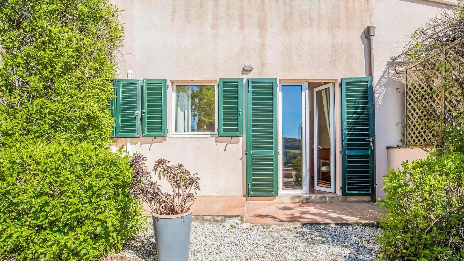 Casale Le Pitte Villa Porto Azzurro Italia