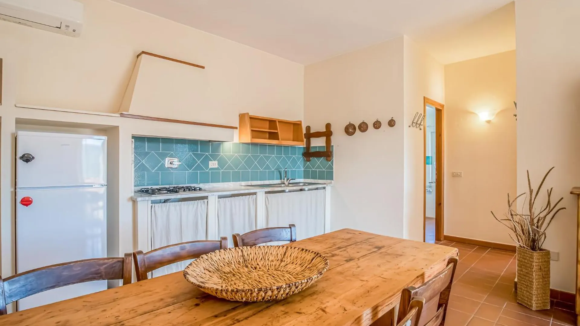 Casale Le Pitte Villa Porto Azzurro Italy